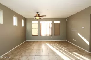 Photo #3: 6332288 Listing