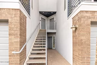 Photo #3: 6332294 Listing