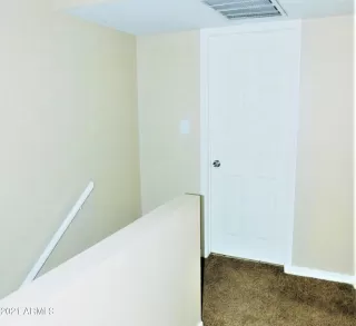 Photo #3: 6332367 Listing