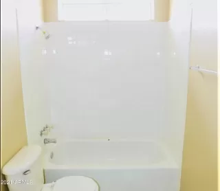 Photo #4: 6332367 Listing