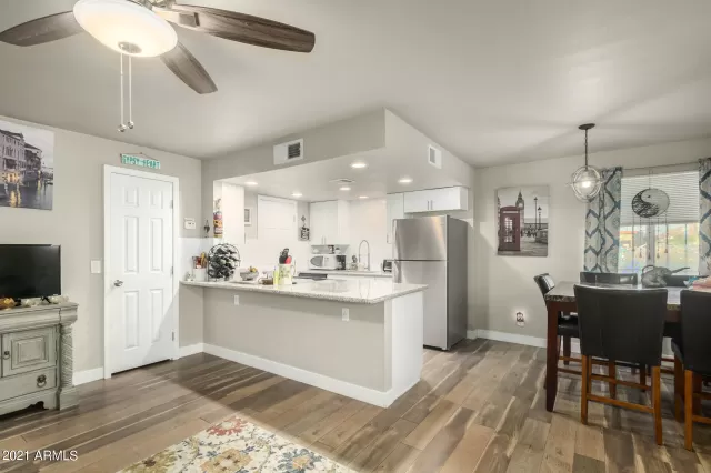 MLS: 6332392 Condo For Sale