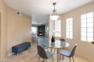 Photo #6: 6332460 Listing 