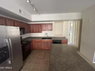 Photo #4: 6332490 Listing 