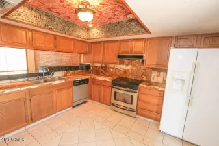 Photo #4: 6332494 Listing