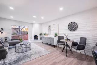 Photo #2: 6332507 Listing