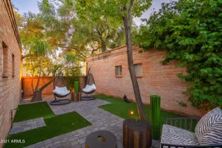 Photo #4: 6332507 Listing