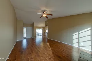 Photo #3: 6332541 Listing