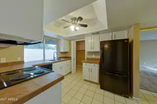 Photo #6: 6332541 Listing