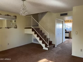 Photo #4: 6332595 Listing