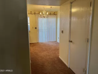 Photo #5: 6332595 Listing