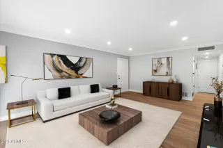 Photo #5: 6332630 Listing 