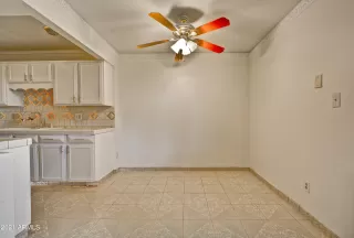 Photo #6: 6332798 Listing