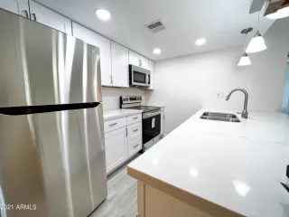 Photo #6: 6332856 Listing 