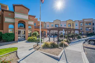 Photo #6: 6332927 Listing