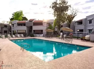 Photo #3: 6333155 Listing