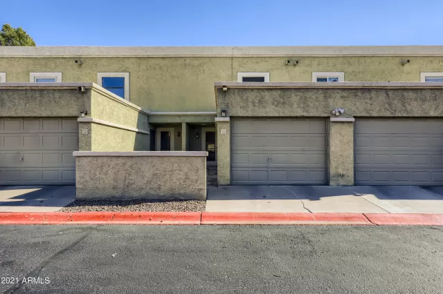 MLS: 6333264 Condo For Sale