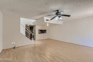 Photo #5: 6333264 Listing