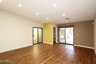 Photo #4: 6333403 Listing 