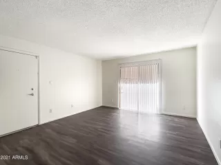 Photo #1: 6333508 Listing