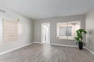 Photo #5: 6333581 Listing 