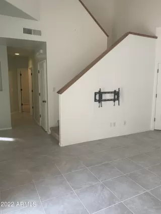 Photo #4: 6333607 Listing