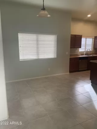 Photo #6: 6333607 Listing