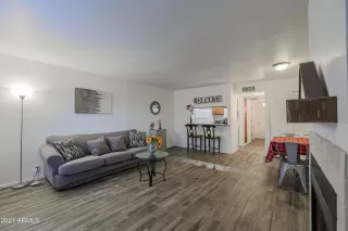 Photo #3: 6333781 Listing