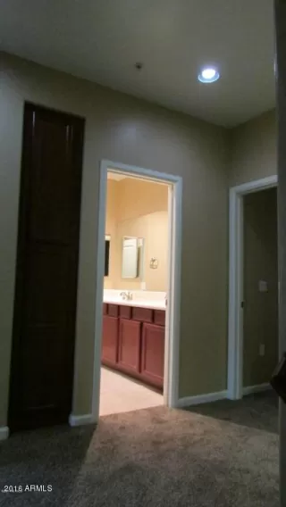 Photo #5: 6333861 Listing