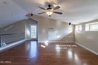 Photo #4: 6334186 Listing