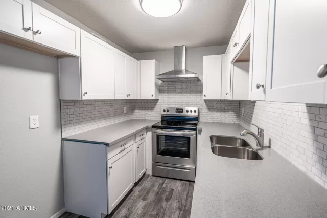 MLS: 6334302 Condo For Sale