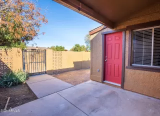 Photo #5: 6334302 Listing