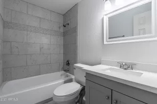 Photo #6: 6334447 Listing 