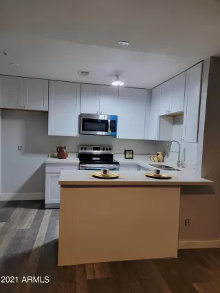 Photo #5: 6334474 Listing 