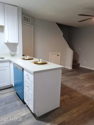 Photo #6: 6334474 Listing 