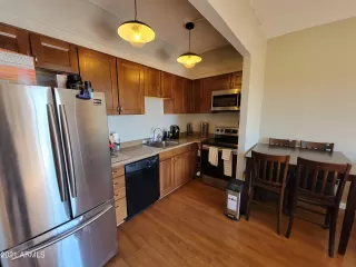 Photo #4: 6334579 Listing