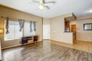 Photo #4: 6334786 Listing