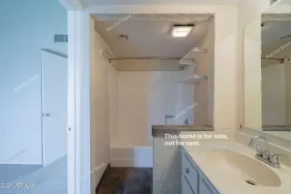 Photo #5: 6334817 Listing 