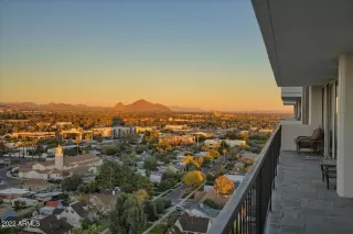 Photo #5: 6334850 Listing