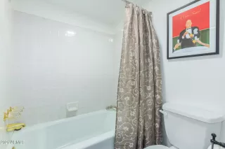 Photo #5: 6335144 Listing