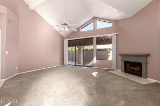 Photo #4: 6335209 Listing 