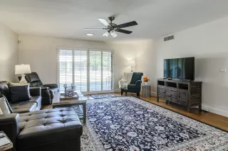 Photo #5: 6335262 Listing 