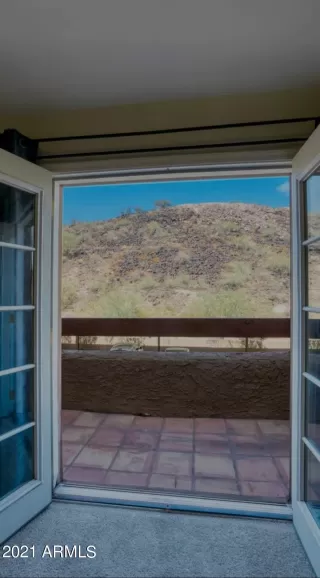 Photo #5: 6335337 Listing