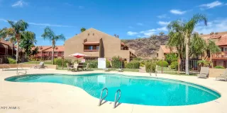 Photo #6: 6335337 Listing