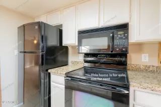 Photo #4: 6335411 Listing