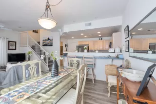 Photo #3: 6335424 Listing 