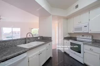 Photo #3: 6335533 Listing 