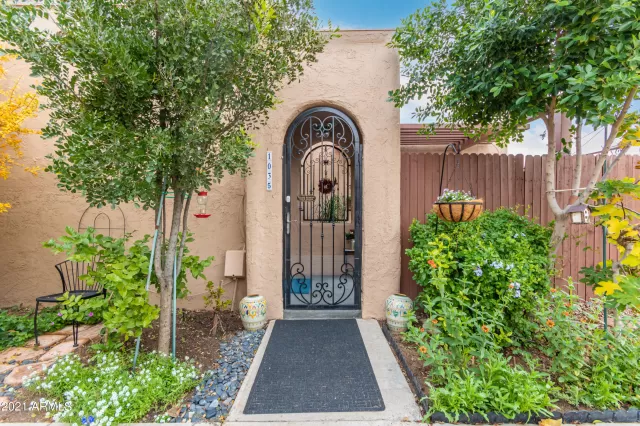 MLS: 6335577 Condo For Sale