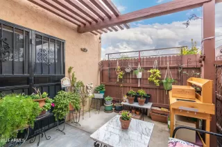 Photo #5: 6335577 Listing