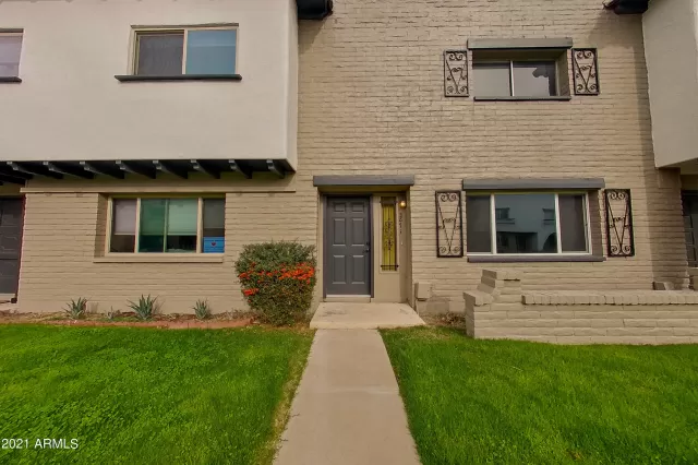 MLS: 6335650 Condo For Sale