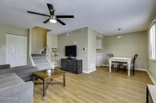 Photo #1: 6336199 Listing 